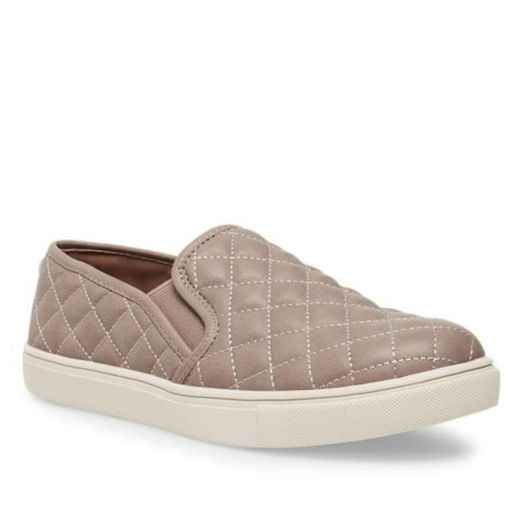 Steve Madden ECENTRCQ slip on shoes
